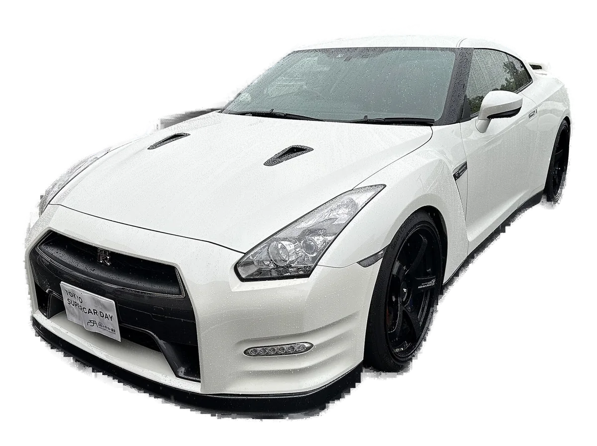 Nissan GT-R